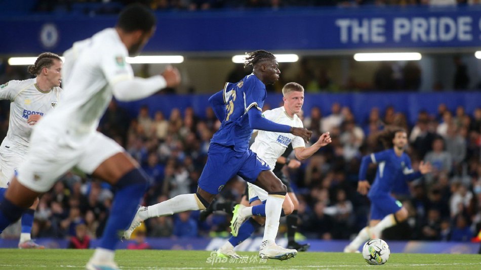 球队为他提 球队为他提