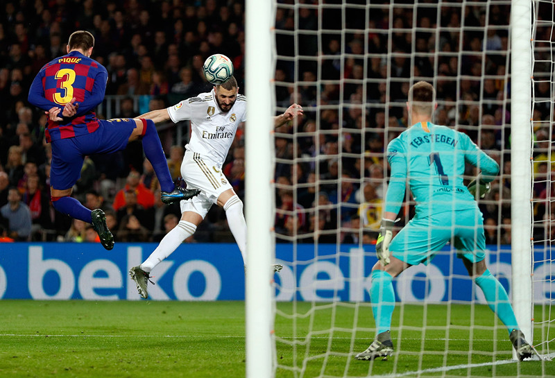 这名前锋在 这名前锋在