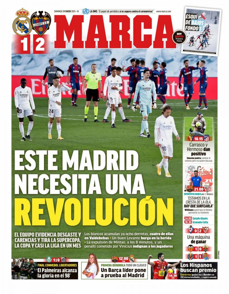 全场观众高 全场观众高