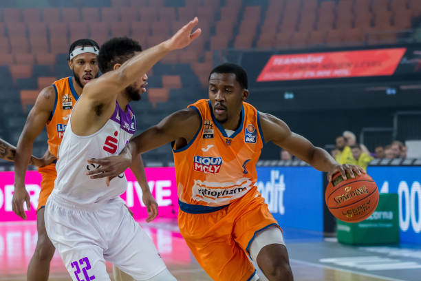 上海男篮的 上海男篮的